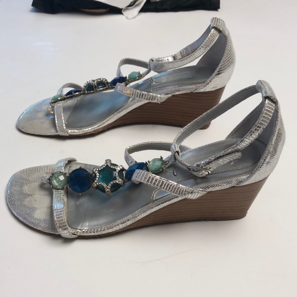 WHITE HOUSE BLACK MARKET Wedge Sandals - Picture 3 of 4